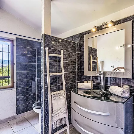 Le 444 By Interhome * 孔格林