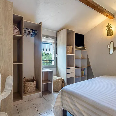 Le 444 By Interhome
