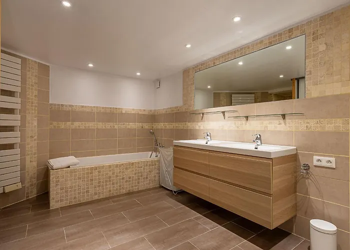 Le 444 By Interhome